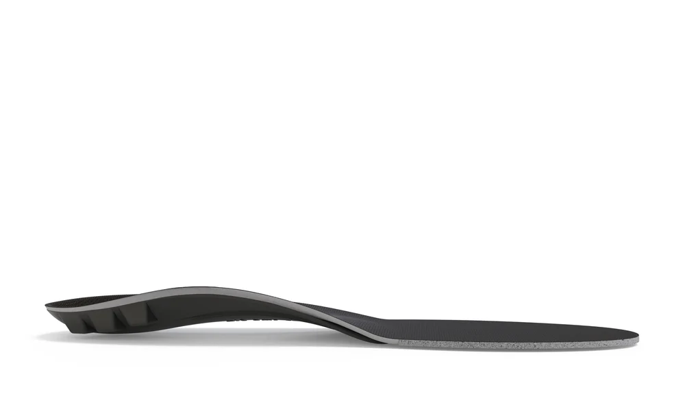View6_All-Purpose_Support_Low-Arch_2731x1667_4befe659-5710-49a1-9cf6-fd19501fc3d4 - Horizon Industries Black contoured flip-flop sole with built-in arch support, shown from the side.