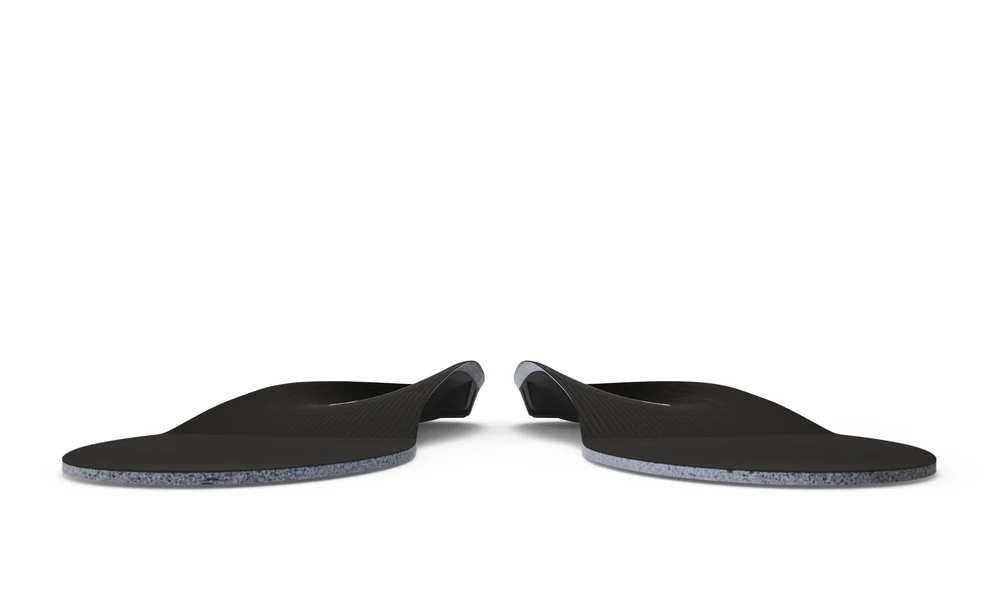 View7_All-Purpose_Support_Low-Arch_2731x1667_a47fdda2-4702-4bf9-94d4-dd517186d29d - Horizon Industries Black flip-flop sandals with a speckled gray sole, shown from a low front view against a white background.